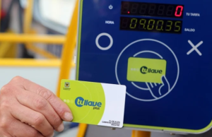 Distrito plantea alza de $350 al pasaje de TransMilenio