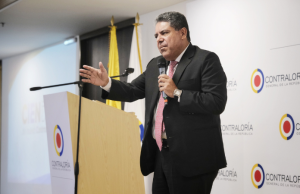 Deuda pública: Contraloría advierte preocupante acumulación de pagos para 2029