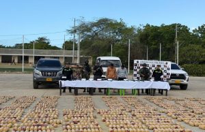 Incautan dos toneladas de marihuana en La Guajira: hay dos capturados