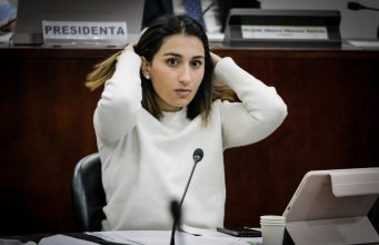 Admiten demanda contra nombramiento de Laura Sarabia en el Reino Unido