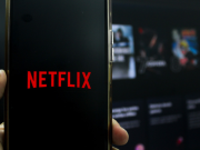 Netflix ajusta oferta por Warner Bros: propone pago total en efectivo