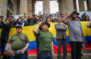 Arrecian críticas contra nuevo director de la Dirección Nacional de Inteligencia
