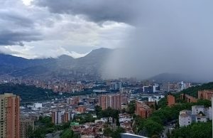 Se esperan lluvias prolongadas en las próximas horas en Medellín, según el Siata