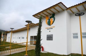 Dotación y mejoramiento estructural en 40 hospitales de Antioquia