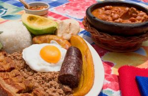 Entregan sello Medellín Sí Sabe a 80 establecimientos gastronómicos
