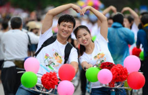 Incentivos pronatalidad no mueven a parejas chinas que se declaran “Dink”