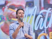 Esposa de Daniel Quintero recibe apoyo de Roy Barreras en consulta de la izquierda