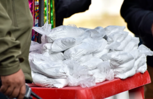 Pasto controla venta de talco no certificado durante Carnaval