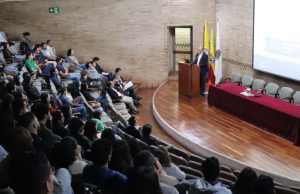 Contraloría alerta que una de 34 universidades públicas es autosostenible