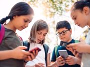 ¿Va el mundo camino a prohibir las redes sociales a los menores de edad? España se suma con novedoso método