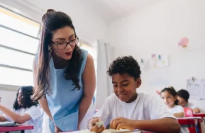 Más de 34.000 docentes presentarán este domingo la prueba para ascenso y mejora salarial