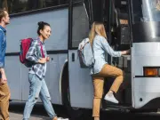 Ocho de cada diez viajes internos en Colombia se hacen por tierra y cada vez más se compran en línea