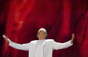 Entrevista: ‘Yo no soy solo mi voz’, regresa a Colombia Miguel Bosé