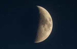 La Luna podría recibir una colisión gigantesca y sería visible desde la Tierra: la Nasa sigue a asteroide