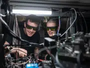 Científicos de Oxford demuestran el primer algoritmo cuántico distribuido entre múltiples procesadores