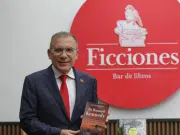 ‘Esta es mi verdadera vocación y me hace feliz’: Roy Barreras presenta su nueva novela en la que mezcla detalles de su vida personal con la ficción