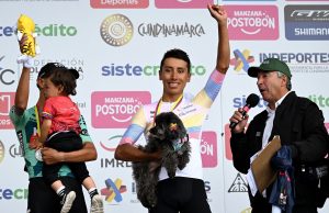 Egan Bernal revalida el título de campeón colombiano de ruta