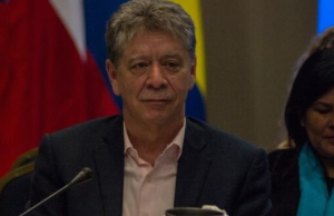 Bruce Mac Master cuestiona nuevo impuesto al patrimonio para empresas