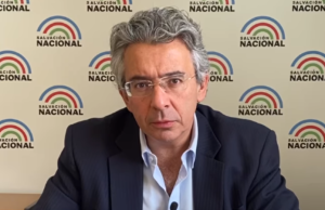 Gómez lanza duras críticas a ministro de Salud por crisis en el sistema