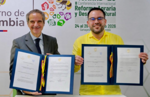 Colombia firma acuerdo con la Oiea para evaluar la energía nuclear