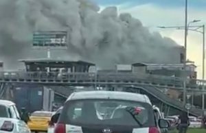 Bogotá: incendio en Av. NQS con calle 71