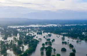 Gobierno declara estado de emergencia económica en ocho departamentos