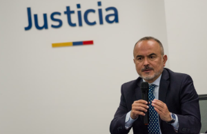 Veeduría internacional para publicar informe Simci pide ministro de Justicia