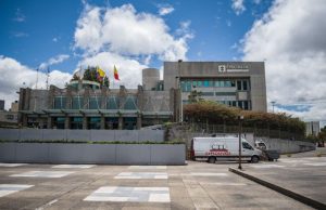 Por presunto acoso sexual a subalterna es imputado exfiscal Germán Arias