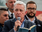 Dura crítica de Uribe al sistema de salud: “Destruida por todas partes”