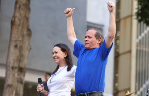 Venezuela excarcela a un aliado de María C. Machado