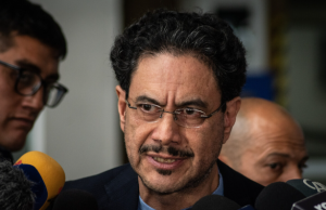 Participación de Iván Cepeda en consultas la decidirán conjueces