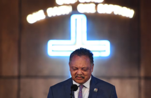 Murió reverendo Jesse Jackson, histórico líder por derechos civiles en EE.UU.