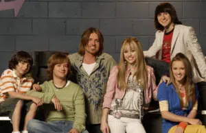 Airbnb lanza experiencia en la casa de ‘Hannah Montana’ en Malibú por su aniversario 20