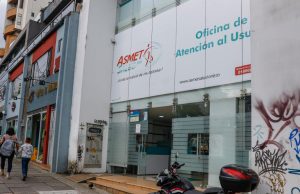 Suspensión del interventor de la EPS Asmet Salud desata alerta sindical por crisis en la prestación del servicio