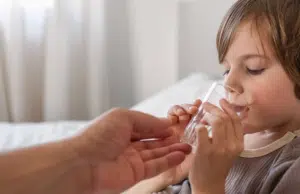 Expertos alertan sobre el abuso de la melatonina en niños sin control médico: ‘Debería ser considerada como fármaco’