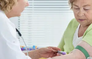 El análisis de sangre que podría transformar el diagnóstico temprano del Alzheimer