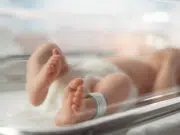 Bebé de dos meses puede quedar ciego por falta de autorización de su EPS en Barranquilla: ‘Ayúdenme con mi hijo para que no quede ciego’