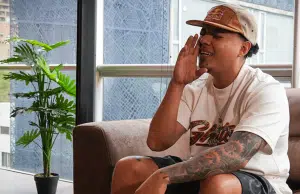 “Mi mamá creyó en mí antes que yo”: Valles-T habla de Ellas, su nuevo EP