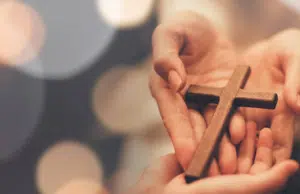 Poderosa oración para las palmas del Domingo de Ramos: se debe rezar en casa en familia