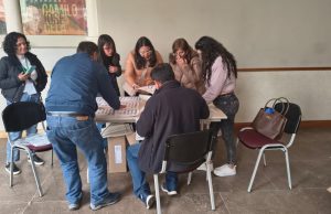 Aumentan polémicas entre Gobierno y partidos por el ritmo de los escrutinios
