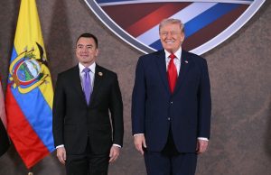 Ecuador bombardea campo de disidencia de Farc con apoyo de EE. UU.