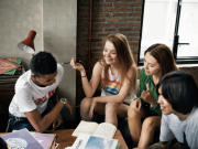 Educación multilingüe crece con fuerza en Medellín