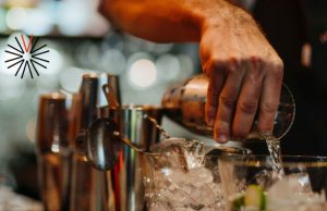 Primera Academia Co & Co en Medellín: formación en coctelería