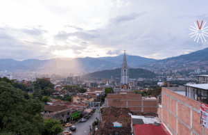 Una invitación a caminar por Manrique, en Medellín