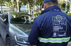 Radican iniciativa para que no cobren cepo en parqueo pago en Bogotá