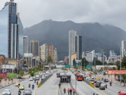 Exigen estándar de eficiencia energética para vehículos en Colombia