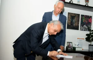 Mientras que prorrogan intervención de Nueva EPS, renunció Superintendente de Salud