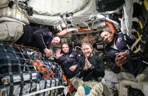 Astronautas de Artemis II dejan la órbita terrestre y encienden motores hacia la Luna