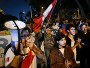 Los candidatos de derecha siguen punteando las votaciones en Perú