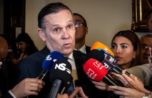 Conservadores siguen indecisos sobre apoyo a candidatura presidencial